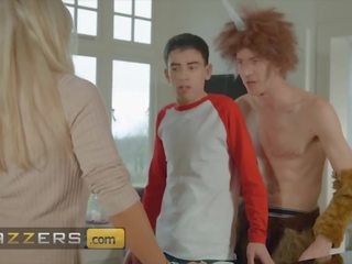 Big Tit blonde milf Rebecca More gets fucked - A XXX Parody adult clip films