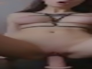 Nastolatka z idealne ciało ujeżdżanie dildo na snapchat - mini deity