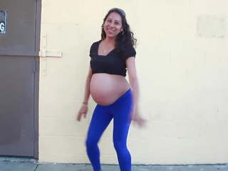 Embarazada street-41 años viejo con segundo pregnancy: sexo f7