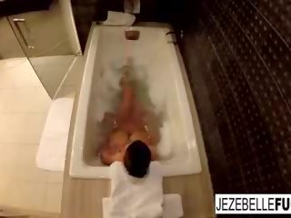 Jezebelle Bond movs Herself Taking a Bath: Free HD dirty video bb