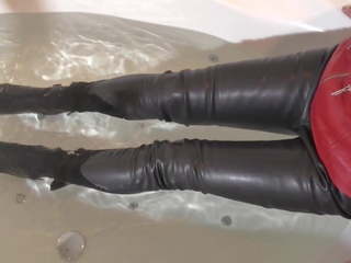 Glorious Leather Bath of a Friend, Free enticing Leather HD sex b2