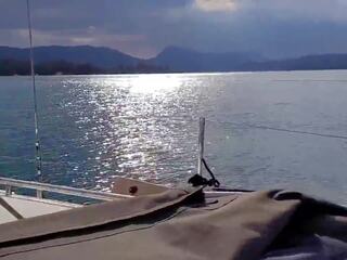 Rischioso pompino su sailing barca in greece, sesso film de | youporn