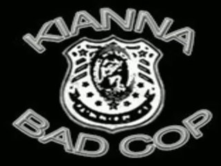 Kiannia dior, καλός μπάτσος ή κακός μπάτσος