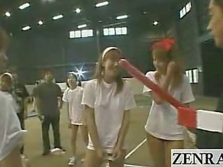 Subtitruota bottomless japoniškas gyaru grupė baton relay