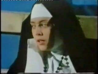 Pn nunna saa a hissi kohteeseen hänen äiti esimies: vapaa xxx klipsi fe