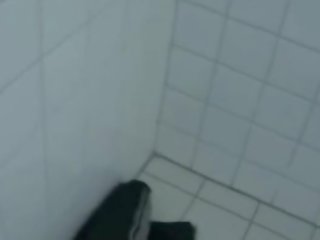 Najstnice par proizvodnjo doma narejeno seks video posnetek v stranišče