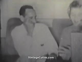 Erotik grown-up pasangan penghentaman keras (1950s vintaj)